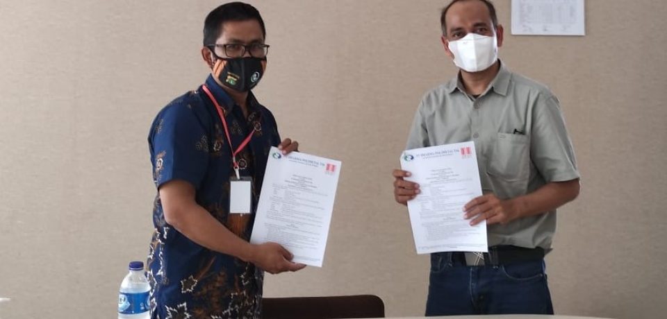 Penandatanganan MoU SMKN 1 Cirebon dengan PT. Dharma Polimetal Tbk